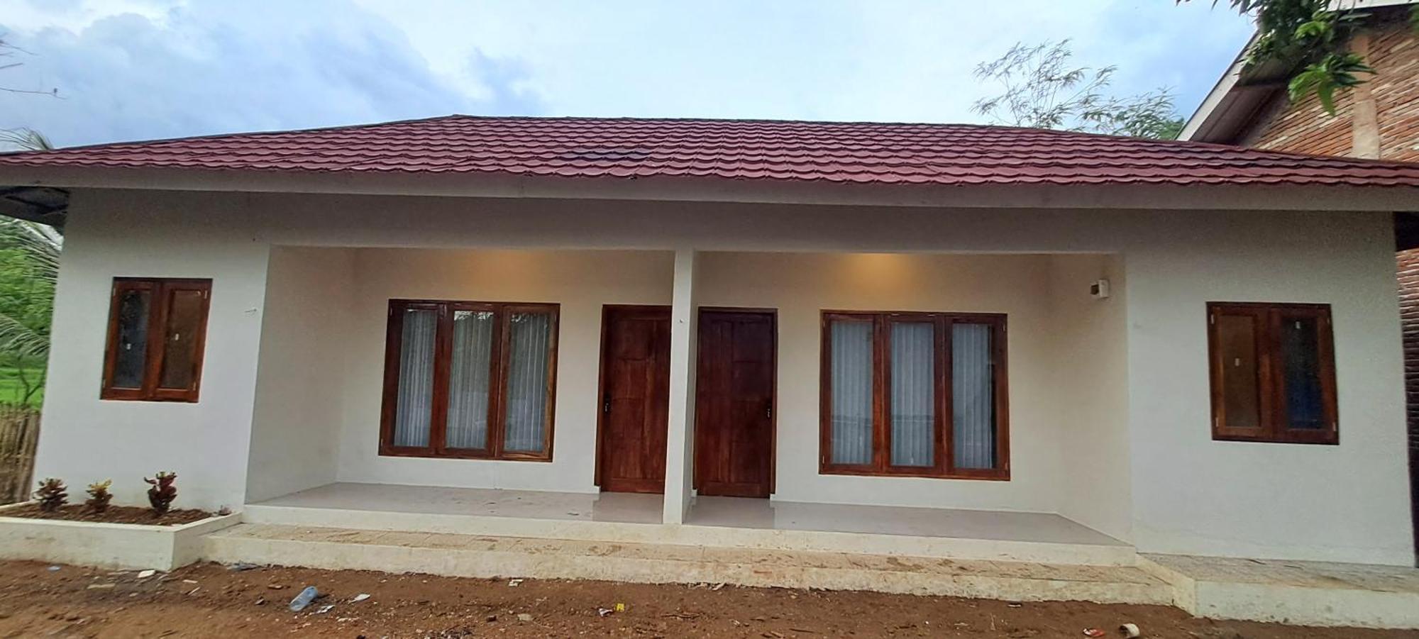 Mandalika Homestay Kuta  Buitenkant foto